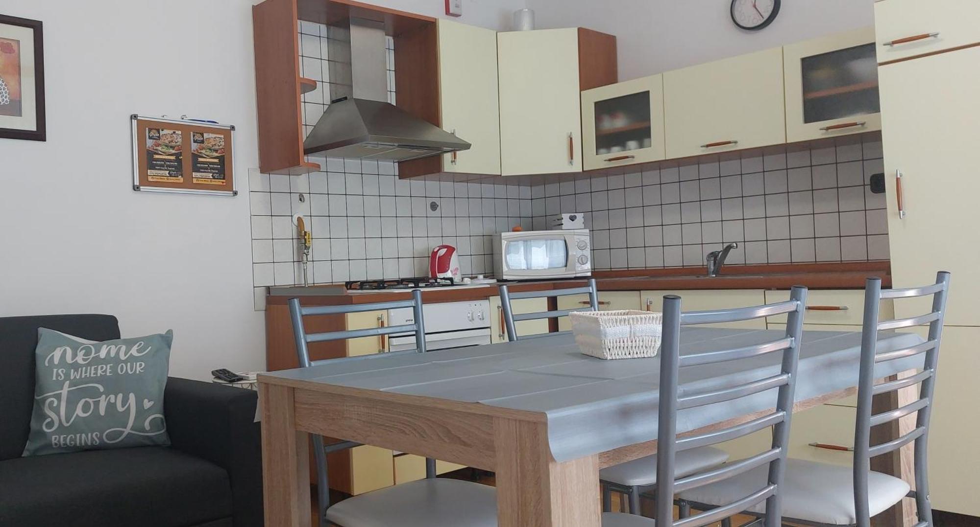 Apartman Excellent - Kuca Za Odmor U Zupanji -Natkriveno Parkirno Mjesto Zupanja Dış mekan fotoğraf